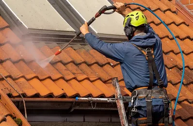 Démoussage et hydrofuge de toiture à Sivry